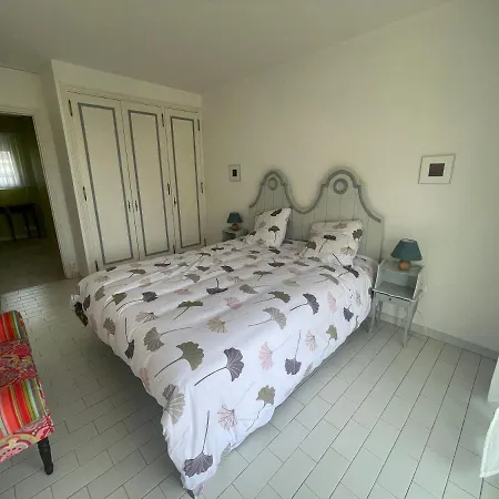 דירה One Bedroom Terrasse Near The *