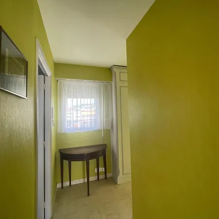 One Bedroom Terrasse Near The Apartament *